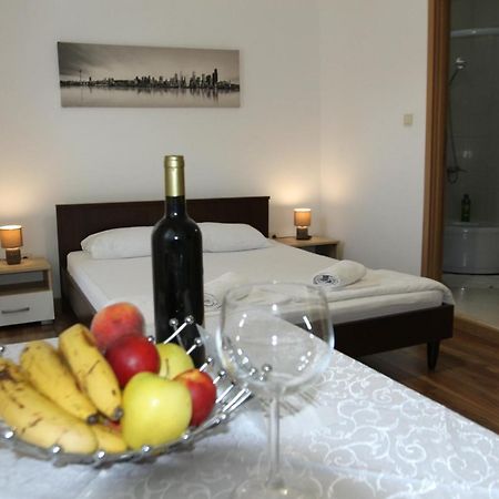 Apartments Muhar Sveti Stefan Εξωτερικό φωτογραφία