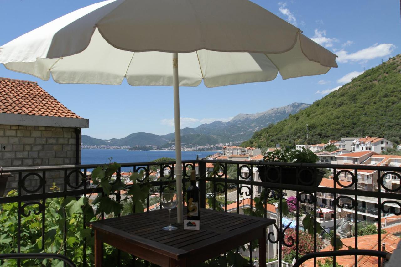 Apartments Muhar Sveti Stefan Εξωτερικό φωτογραφία
