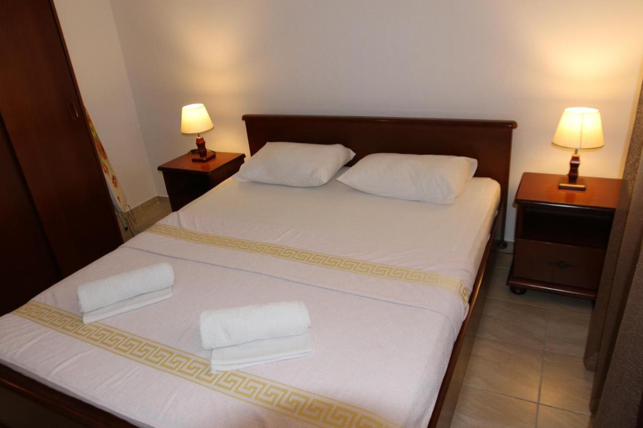 Apartments Muhar Sveti Stefan Εξωτερικό φωτογραφία