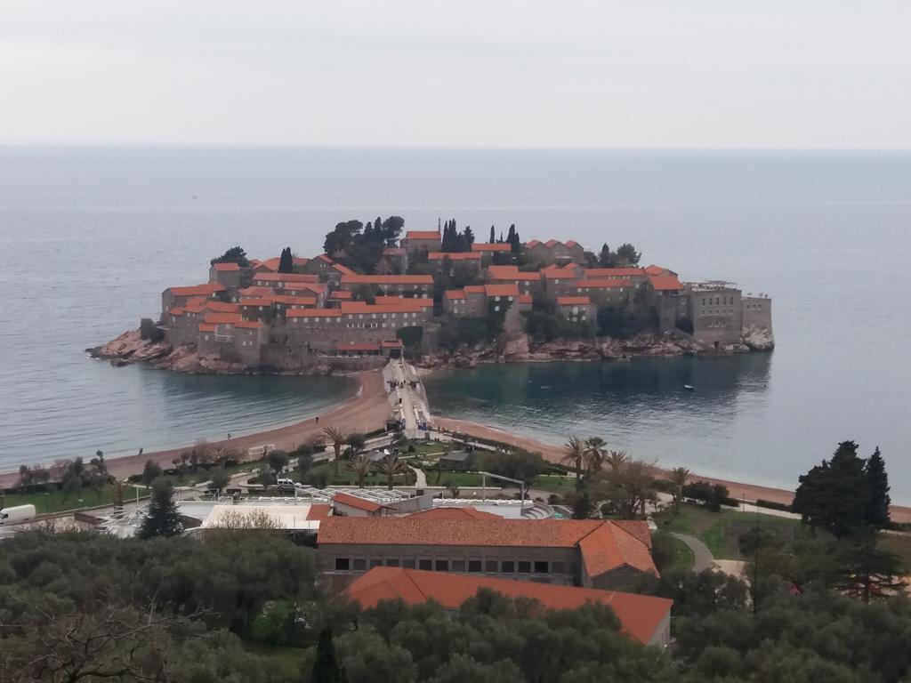 Apartments Muhar Sveti Stefan Εξωτερικό φωτογραφία